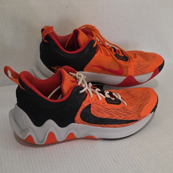 Nike Giannis Immortality 2 Men's Orange and Black Athletic Shoes Size 13 - Picture 3 of 9